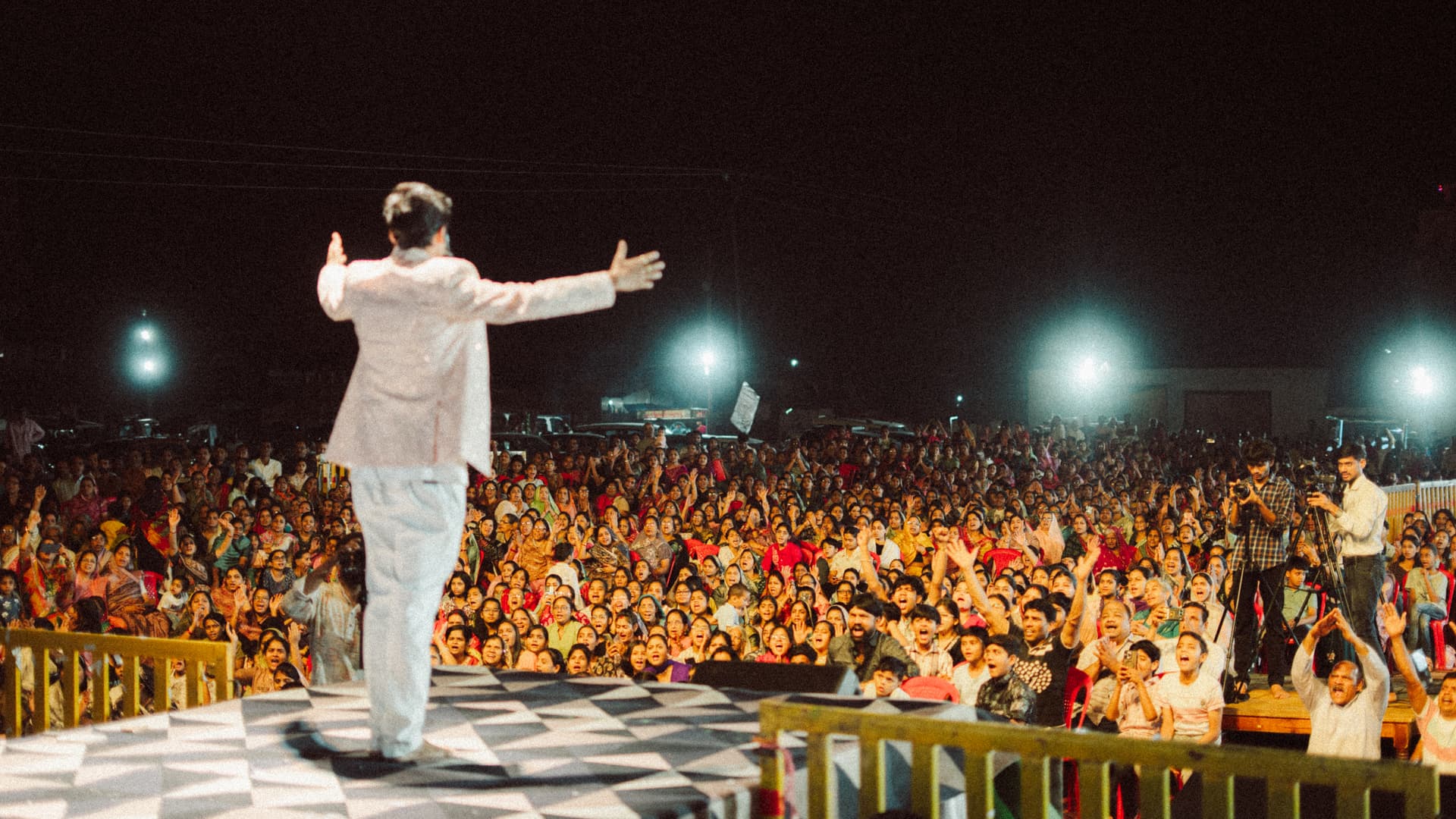 Ratnatraya — Grand Jain Cultural Show by Sky King Akash Jain